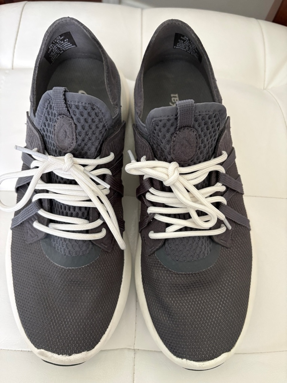 Olukai Dark Shadow Holo Sneakers - Picture 3 of 10